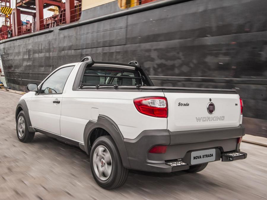  Fiat Strada Working CS 2013 года  (фото 3 из 8)